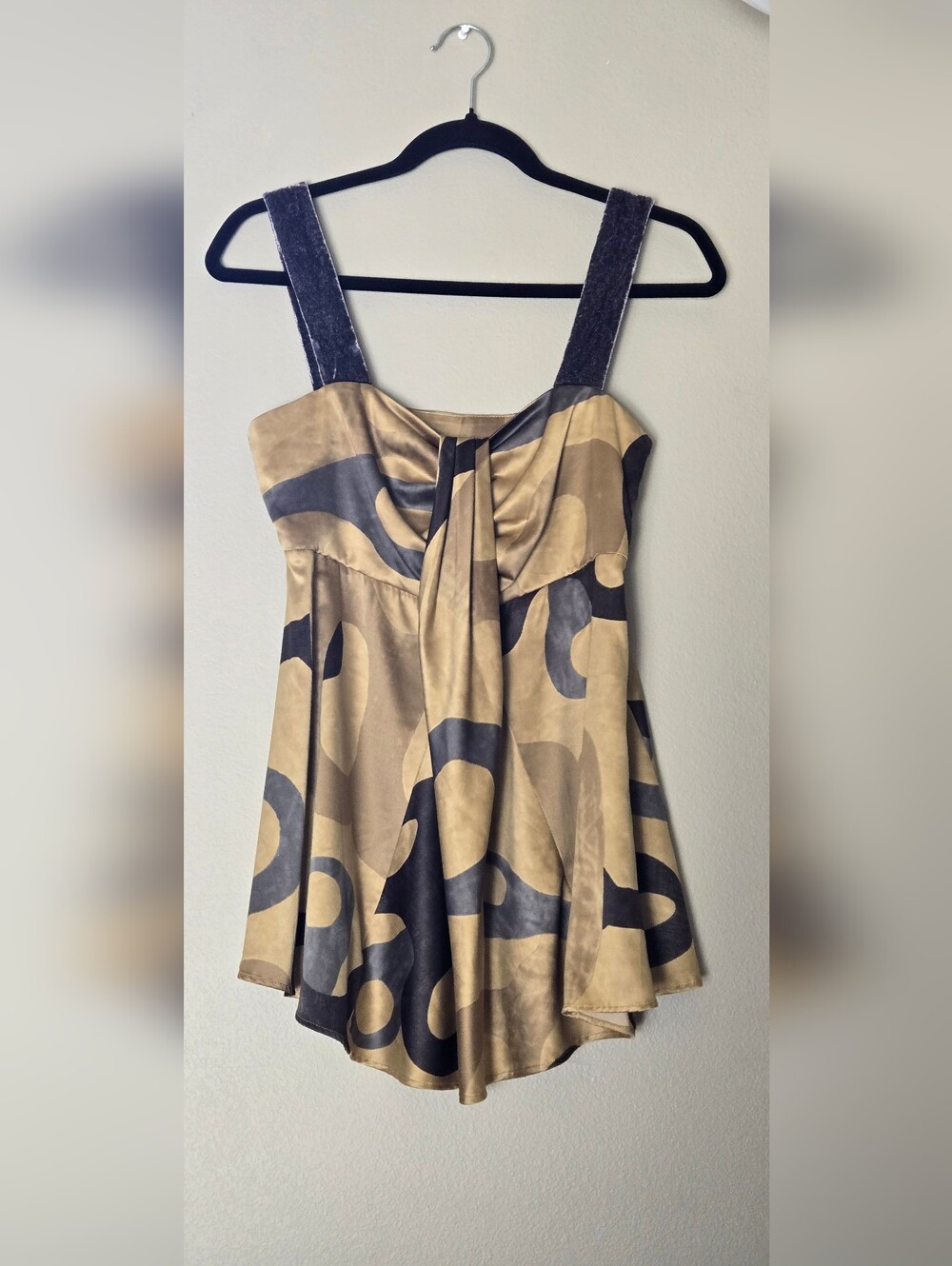 Y2K Simply Vera Vera Wang Satin Abstract Print Tank Top Size 6